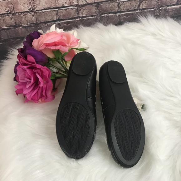 Bijou by AJ Valenci Black and Silver Flats - Picture 2 of 2